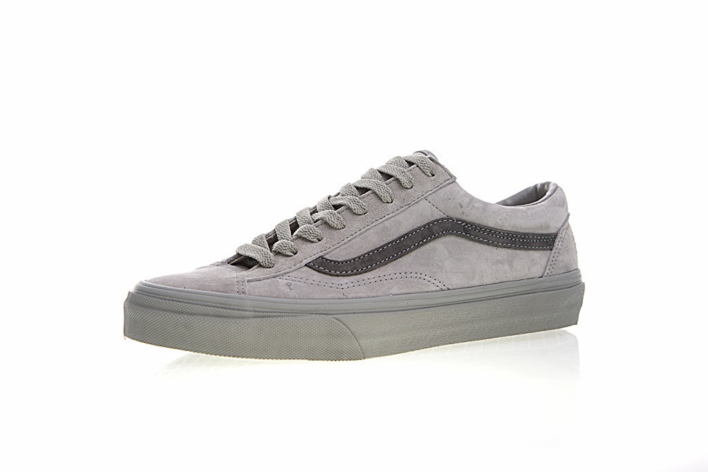 vans style 36 reigning champ